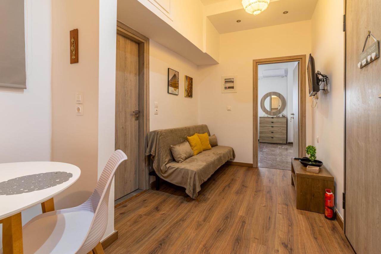 Korinthos Downtown Apartment Exterior photo